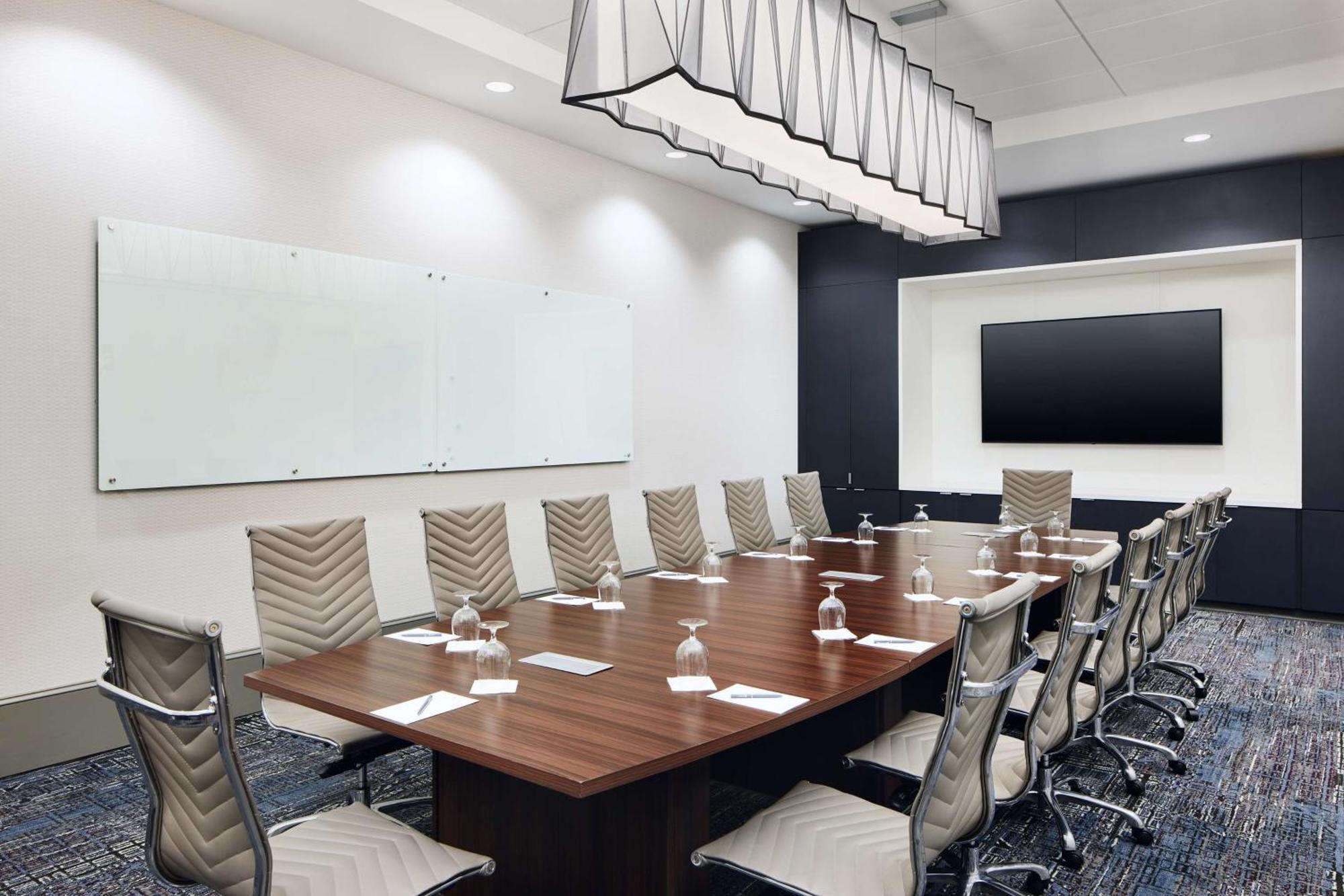 Embassy Suites By Hilton Atlanta Airport North Hapeville Extérieur photo